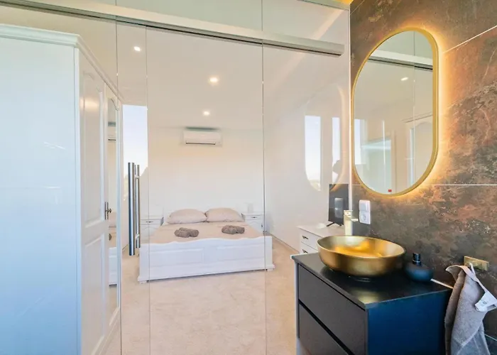 Blue Rock * Krusevo (Zadar)