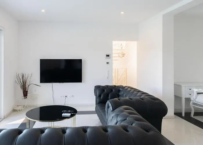 Вилла Blue Rock *